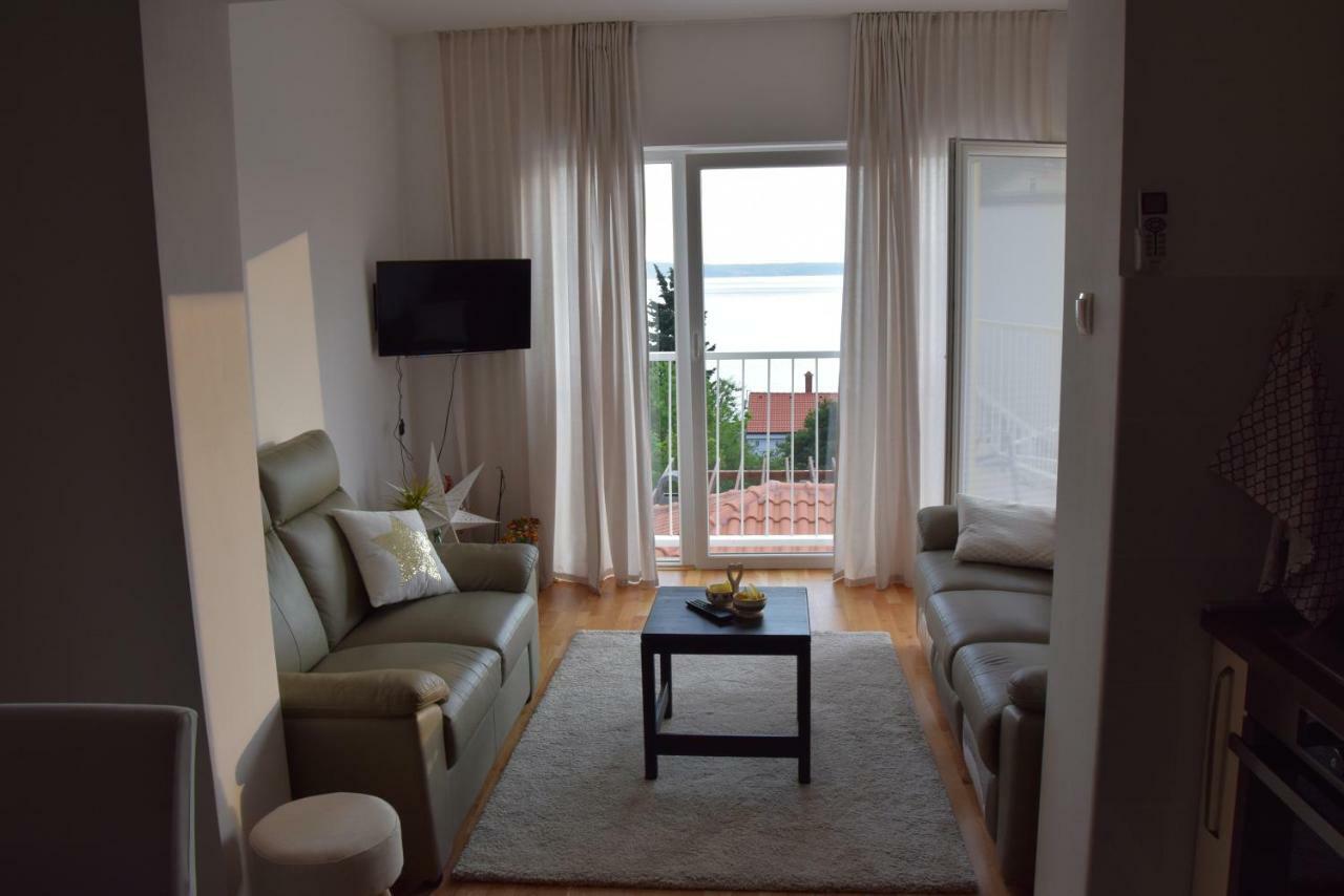App Lu 5 Apartman Novi Vinodolski Kültér fotó